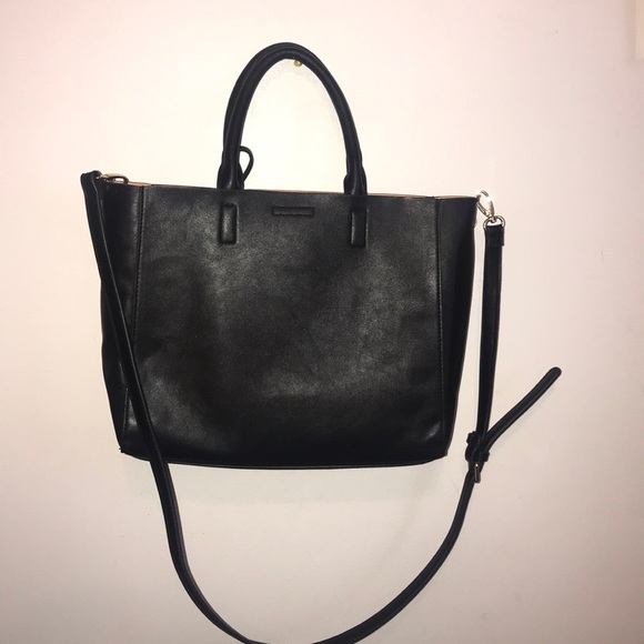 Black tote - Picture 2 of 3